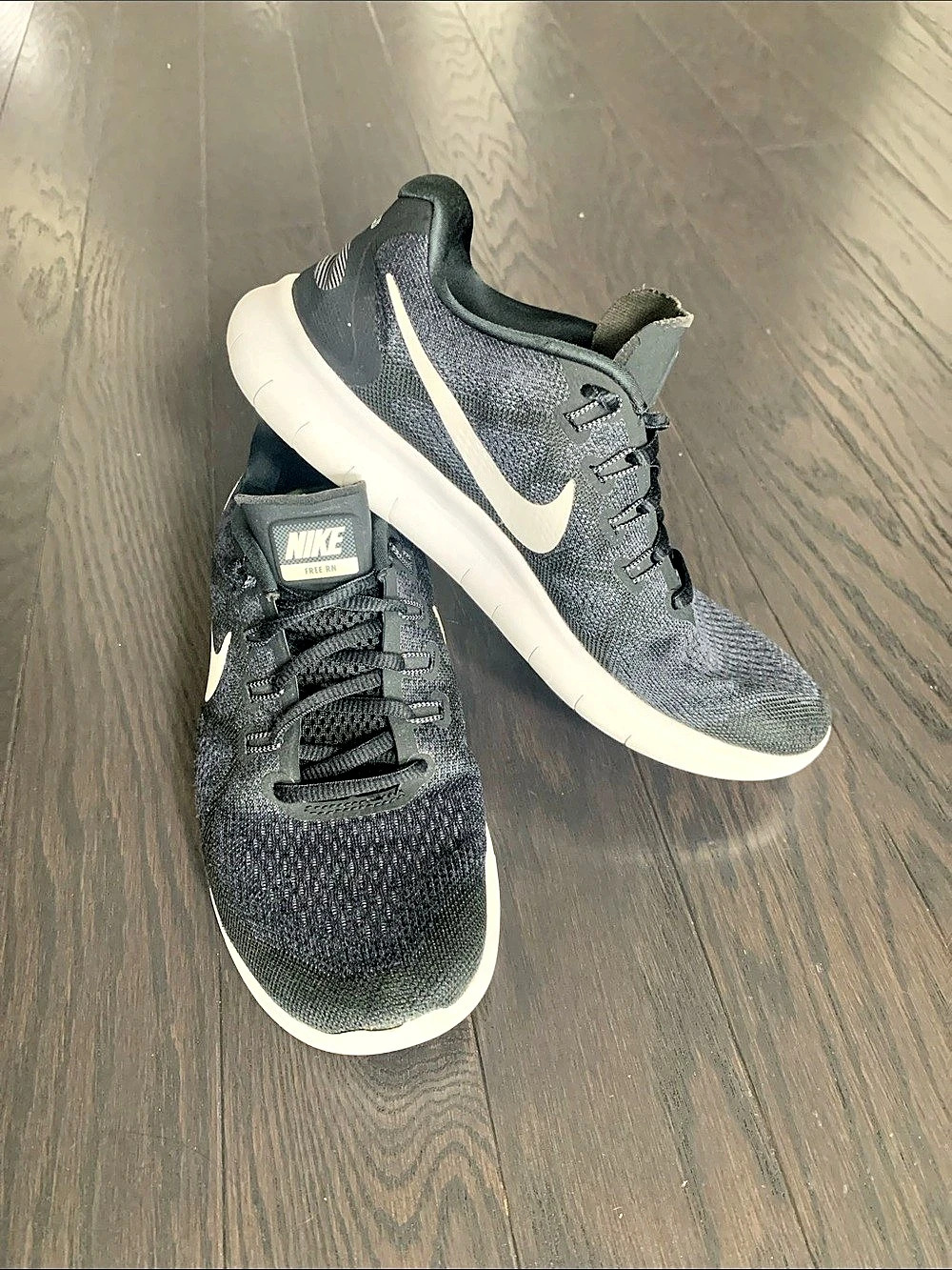 Nike Free RN Women's Athletic Shoes Black & White US 8.5